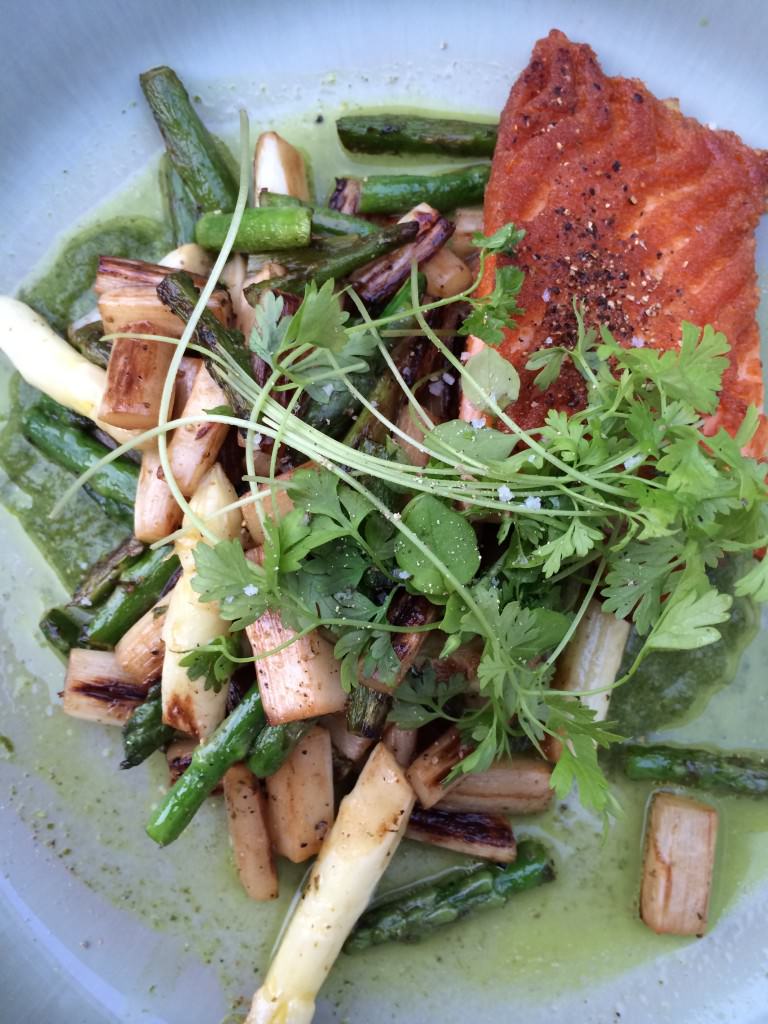So simple: asparagus, chervil and salmon. A winning combination